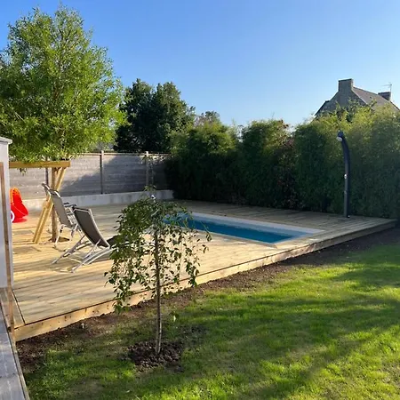 Charmante Maison Avec Piscine Beaussais Sur Mer Exterior photo