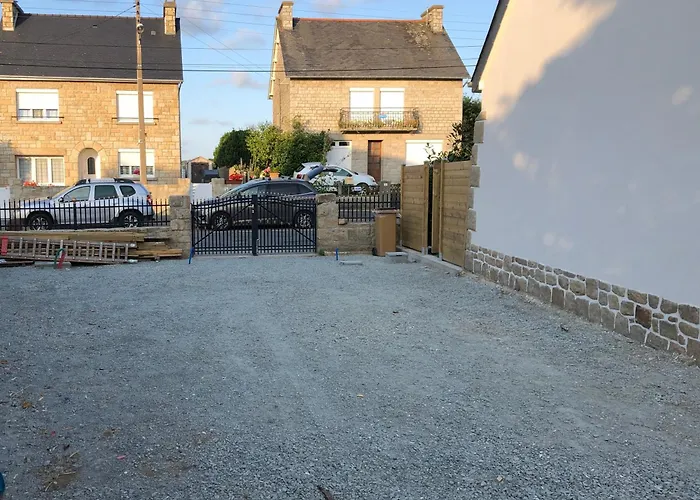 Charmante Maison Avec Piscine