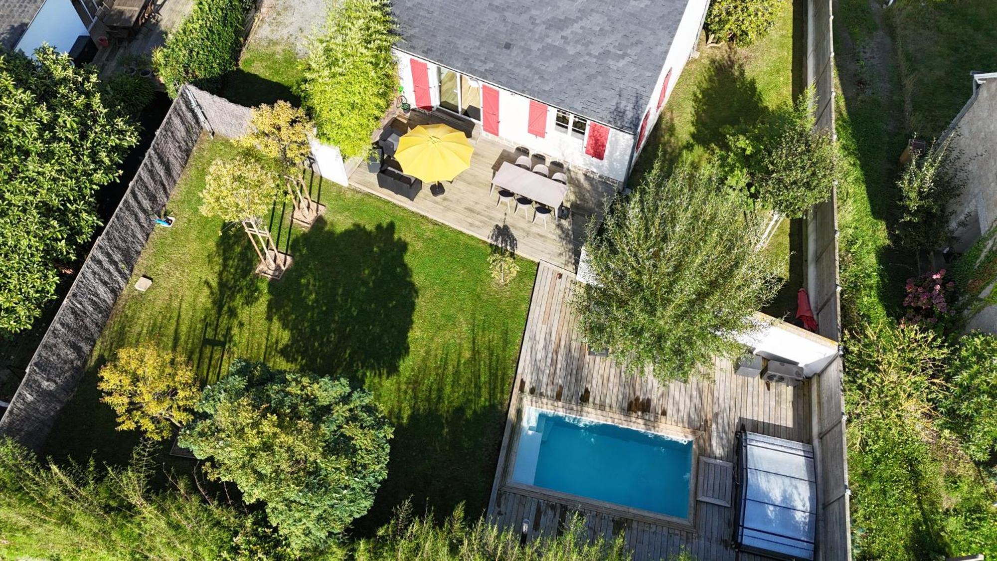 Charmante Maison Avec Piscine Villa *